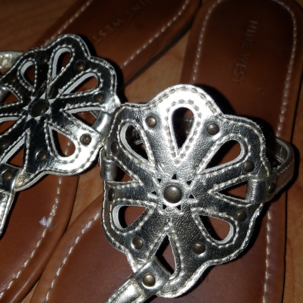 Sandals - Picture 2 of 2